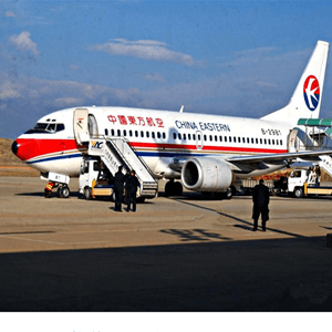 于田万方机场邮寄航空快运业稳步发展的原因是什么？